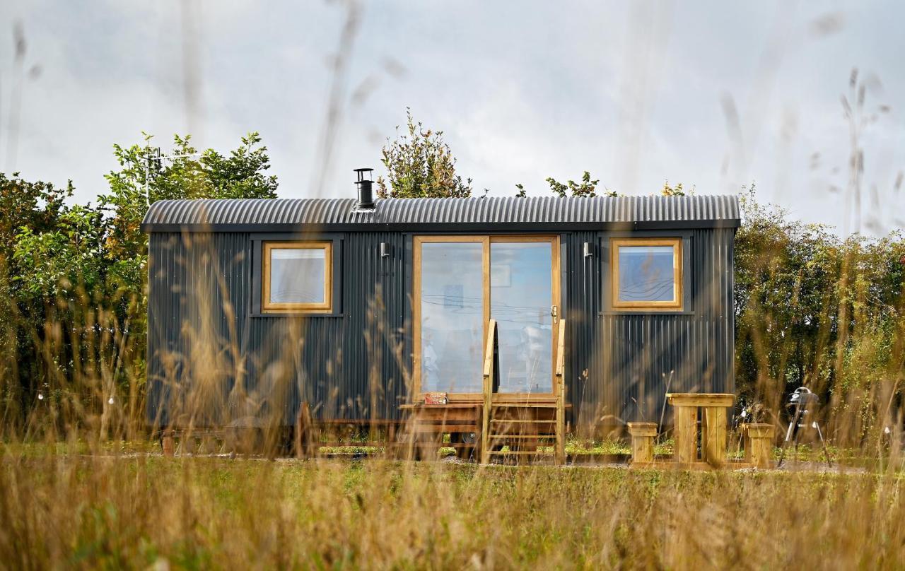 Luxury Shepherd Hut In The Peak District Бэйквэлл Экстерьер фото