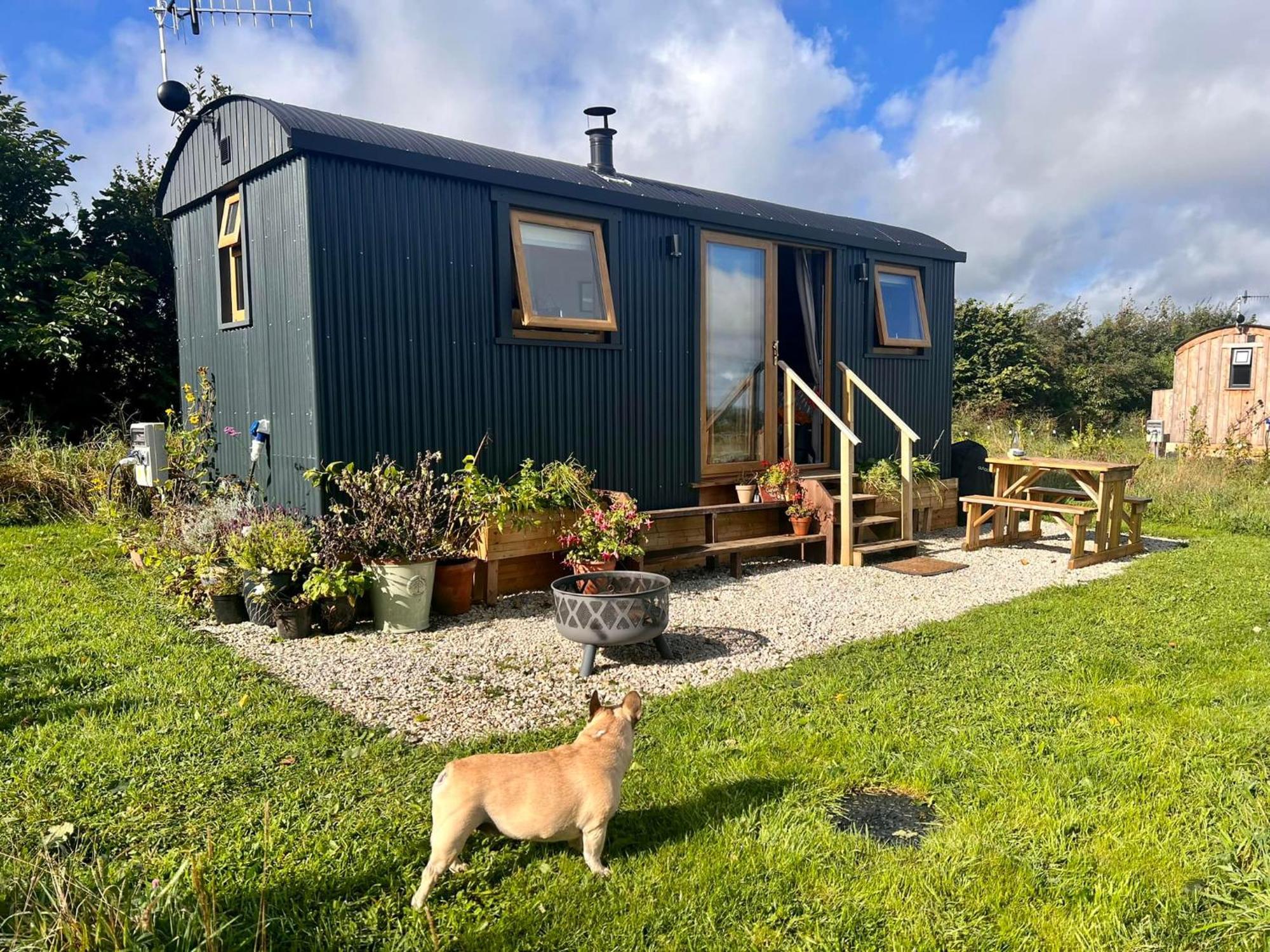 Luxury Shepherd Hut In The Peak District Бэйквэлл Экстерьер фото